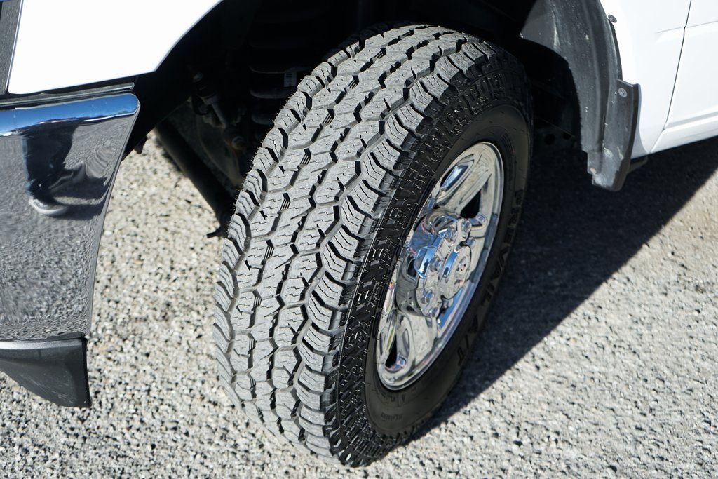 Used 2021 RAM 3500 Big Horn image 42