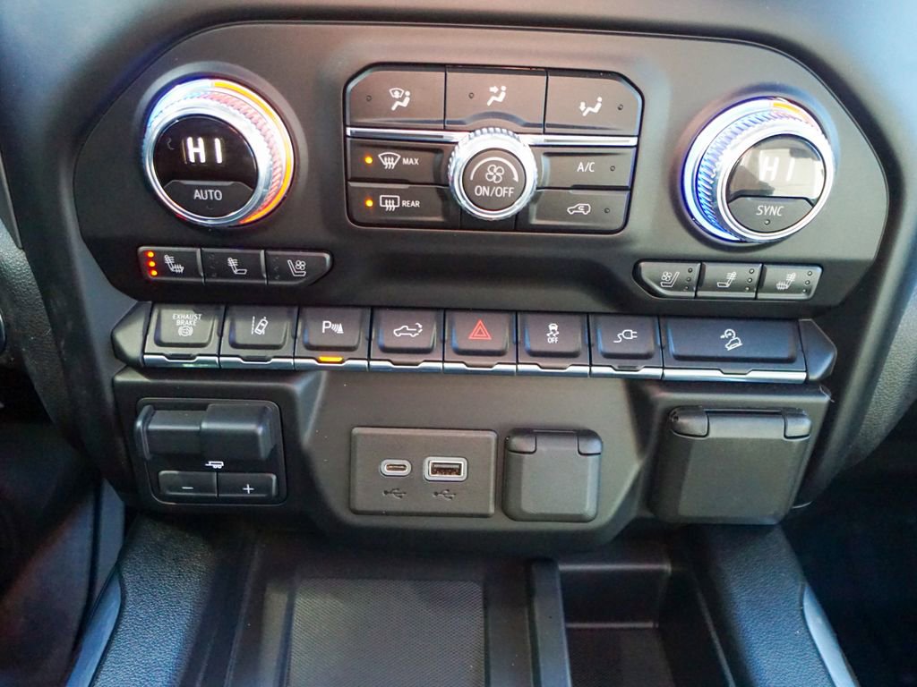 Used 2020 GMC Sierra 2500 Denali w/ Denali Ultimate Package image 32