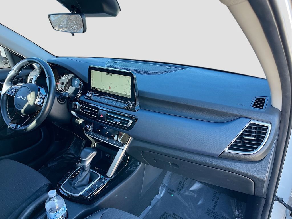 Used 2023 Kia Seltos S w/ Navigation Package image 29