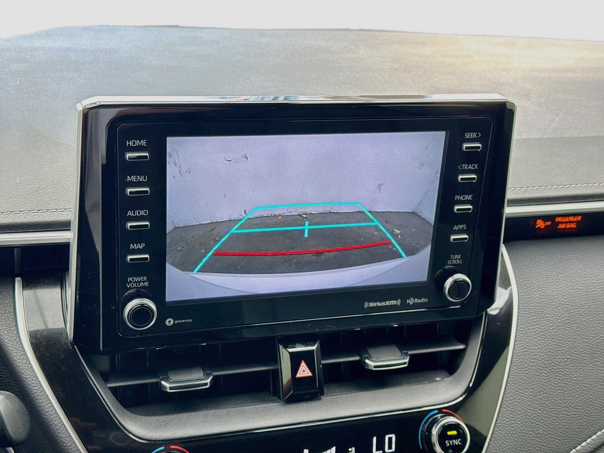 Used 2022 Toyota Corolla XSE FWD image 10