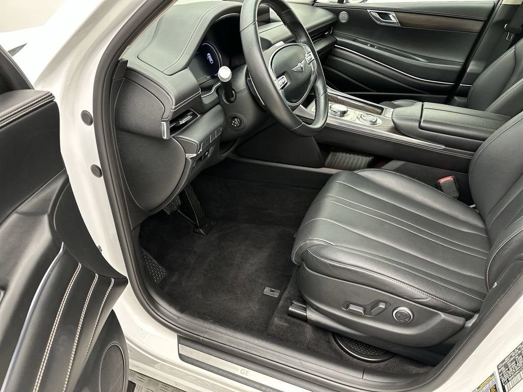 Used 2023 Genesis GV80 3.5T image 11