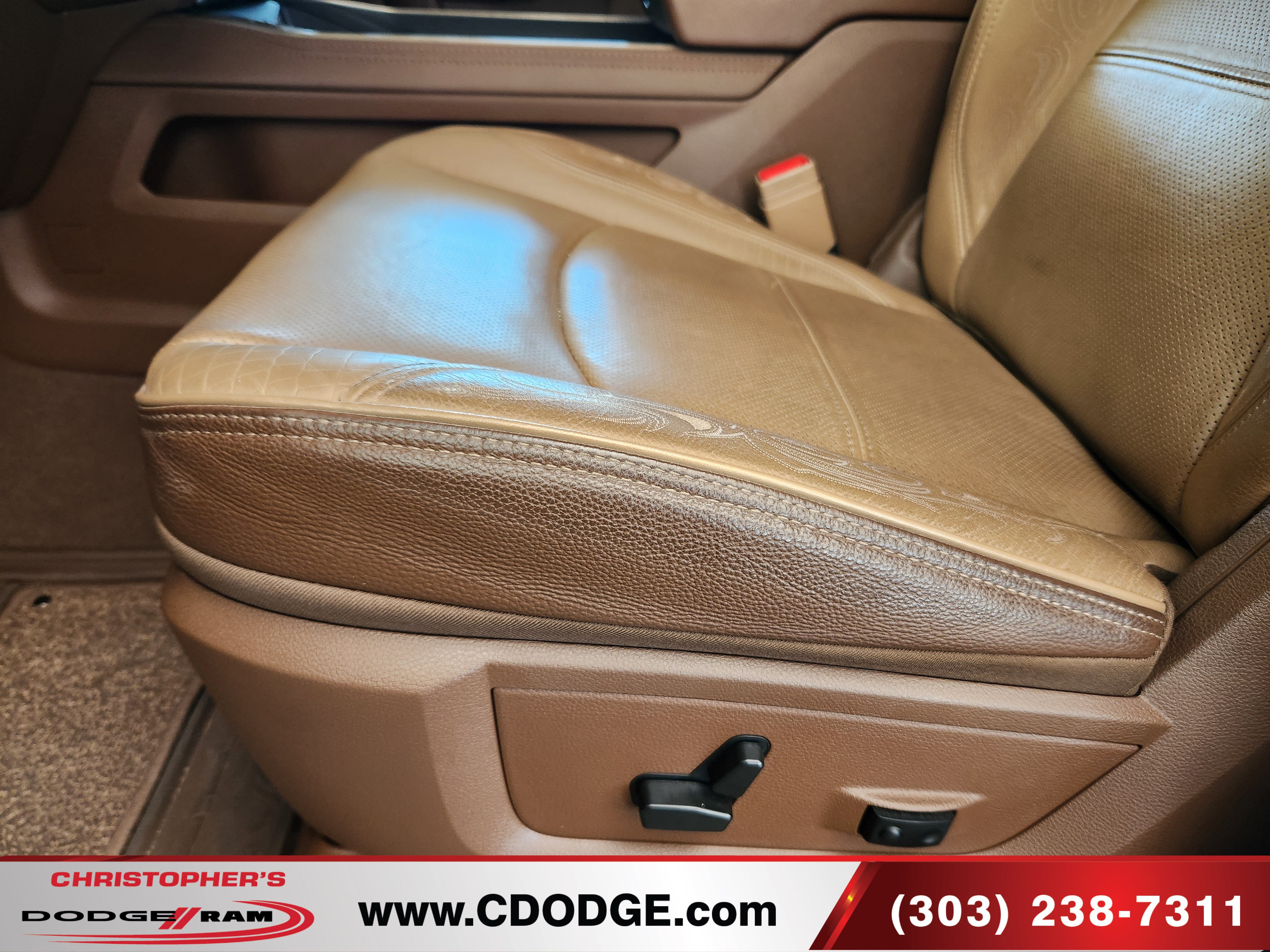 Used 2022 RAM 3500 Limited AWD/4WD image 16