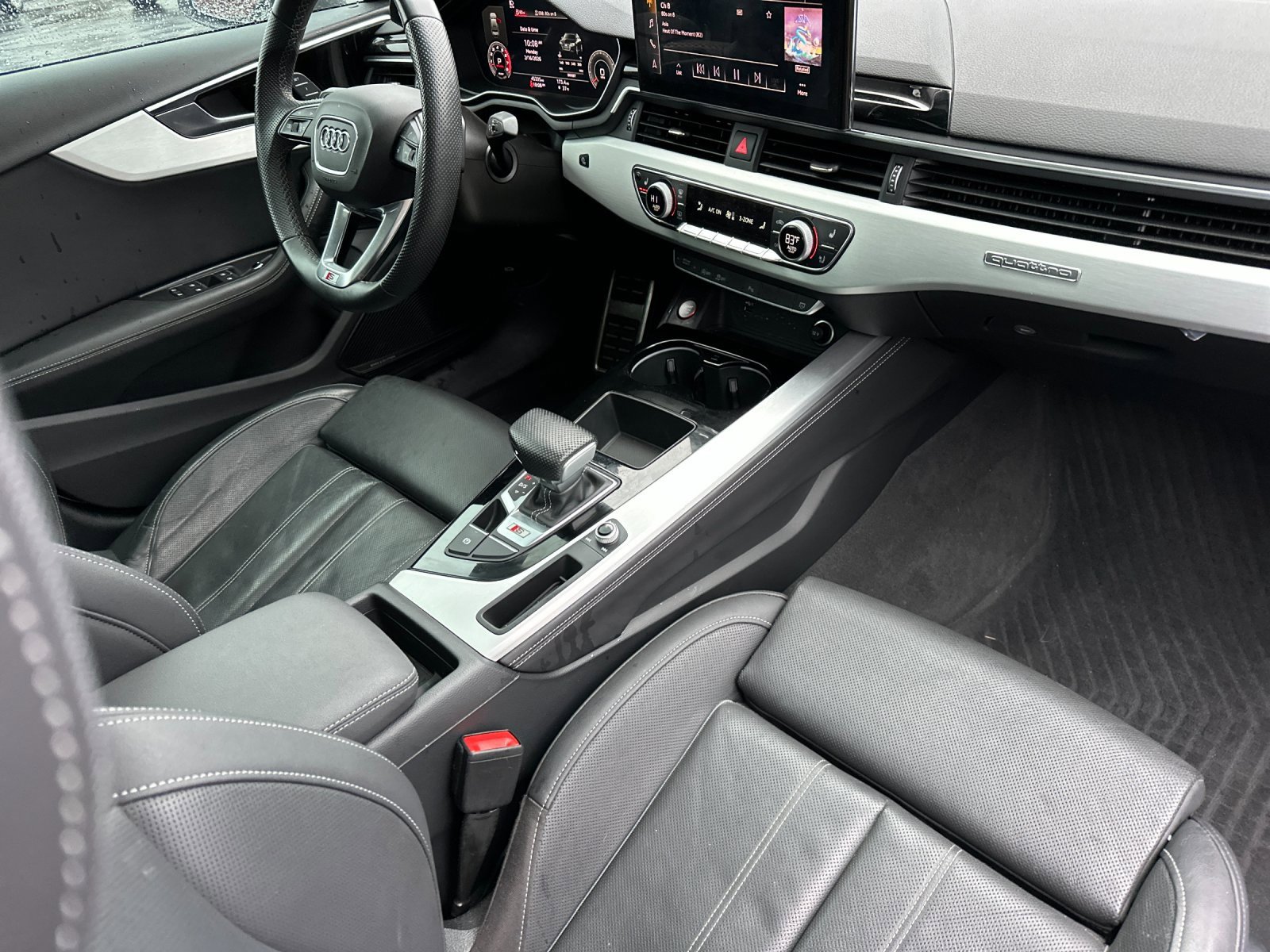 Used 2021 Audi S4 Premium Plus w/ Premium Plus Package image 14