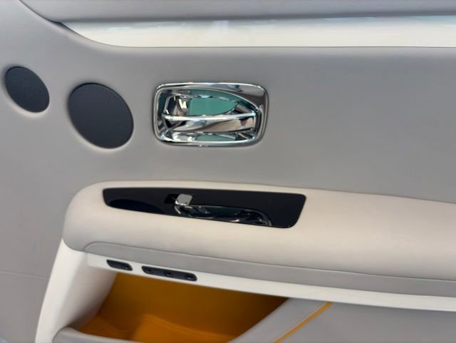 Used 2024 Rolls-Royce Ghost AWD/4WD image 19