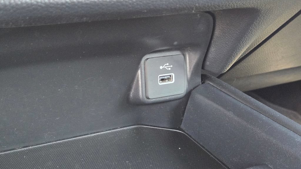 Used 2024 Honda HR-V LX image 23