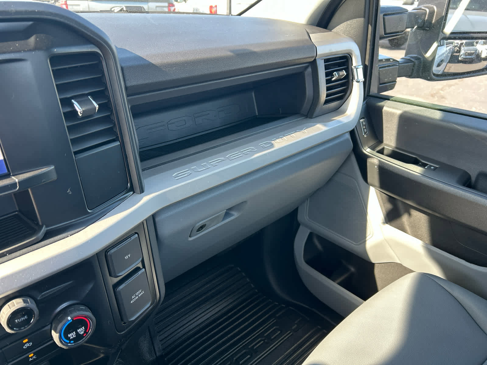 New 2026 Ford F250 XL w/ XL Off-Road Package image 42