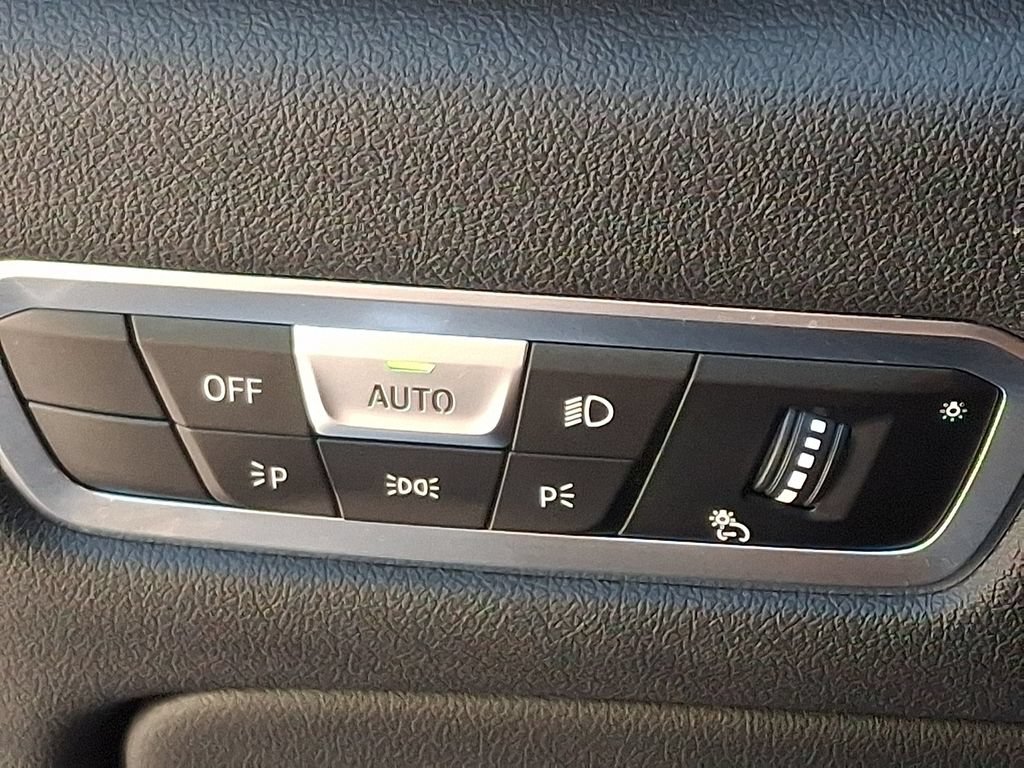 Used 2022 BMW X5 xDrive45e AWD/4WD image 26