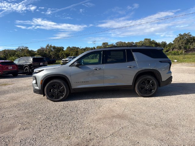 New 2027 Chevrolet Traverse LT w/ Midnight/Sport Edition FWD image 5