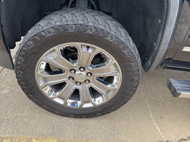 Used 2017 GMC Sierra 1500 Denali w/ Denali Ultimate Package image 23