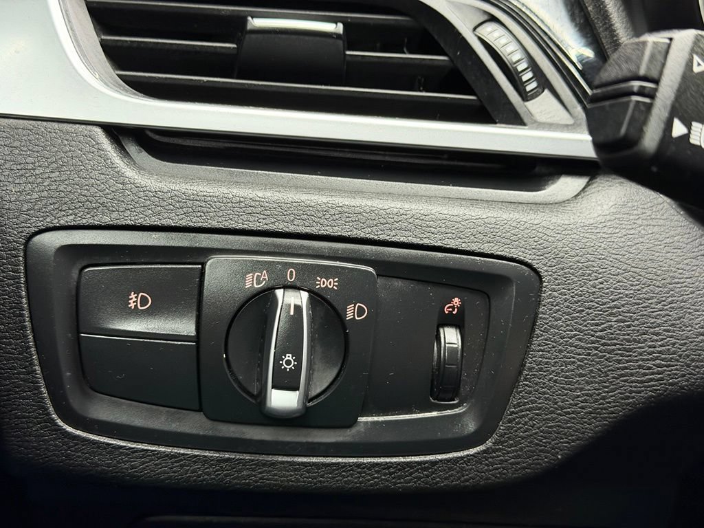 Used 2018 BMW X1 sDrive28i FWD image 30