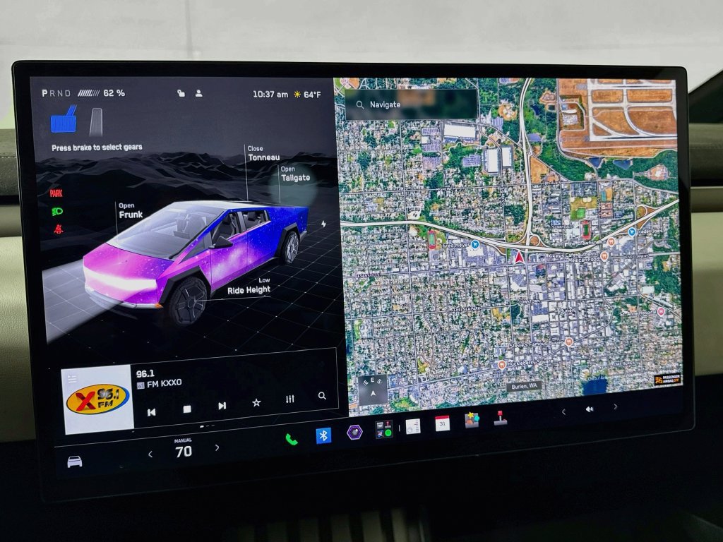 Used 2024 Tesla Cybertruck Cyberbeast AWD/4WD image 19