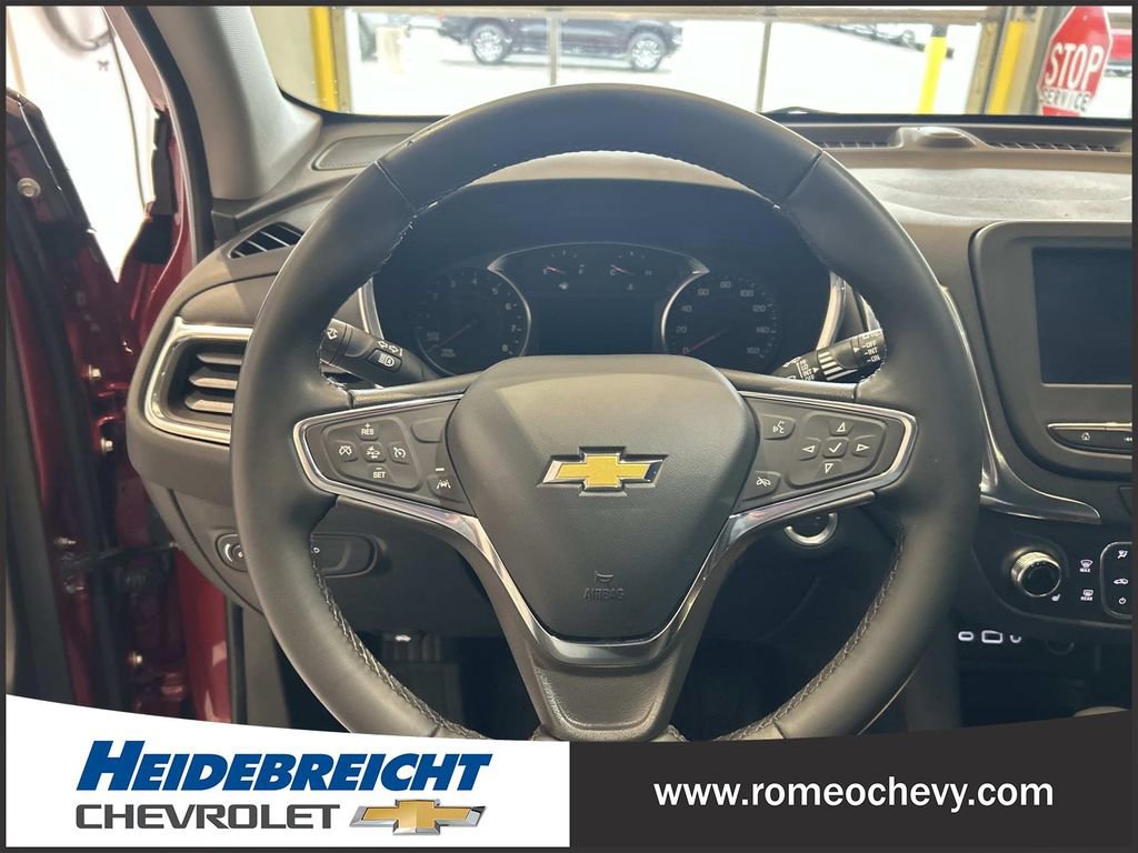 Certified 2024 Chevrolet Equinox LT w/ LPO, Floor Liner Package image 18