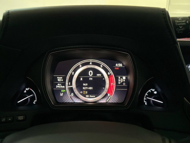 Used 2018 Lexus LS 500 w/ Luxury Package RWD image 24