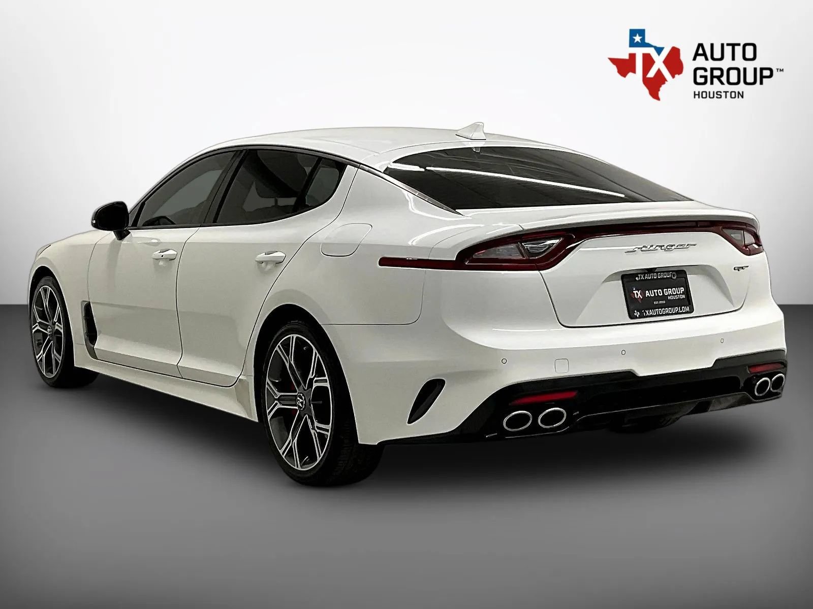 Used 2019 Kia Stinger GT RWD image 4