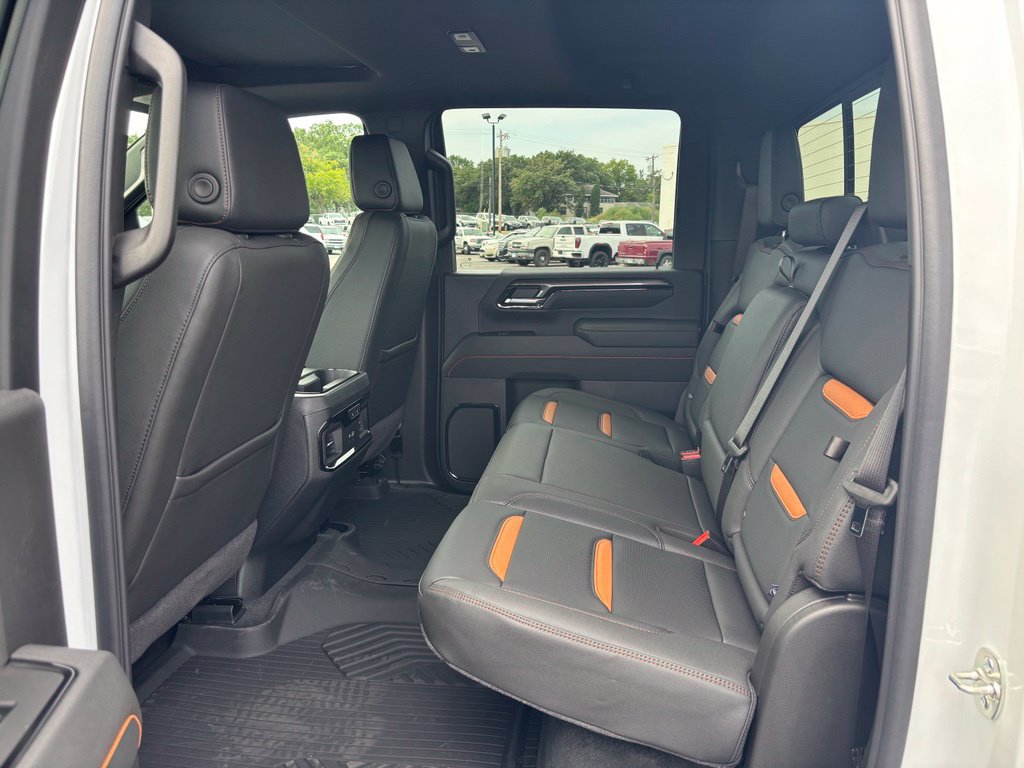 New 2026 GMC Sierra 3500 AT4 w/ AT4 Premium Plus Package AWD/4WD image 27