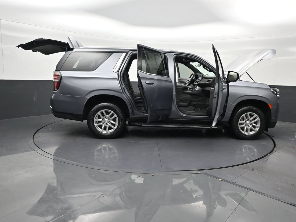 Used 2022 Chevrolet Tahoe LS RWD image 32