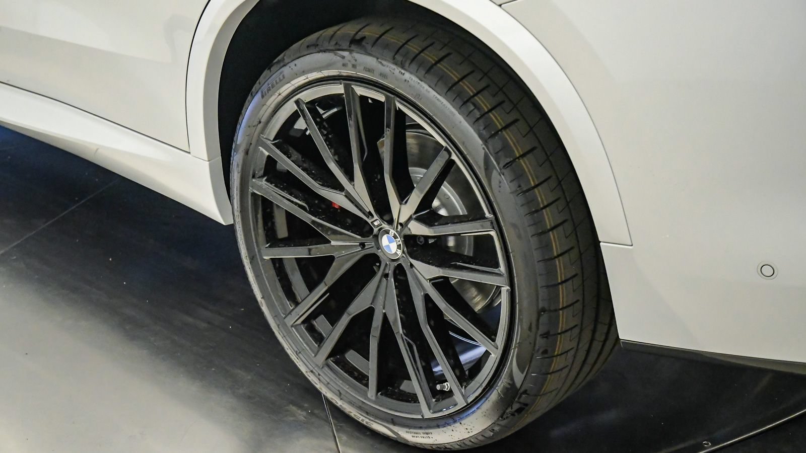 New 2026 BMW X5 sDrive40i w/ M Sport Package RWD image 11