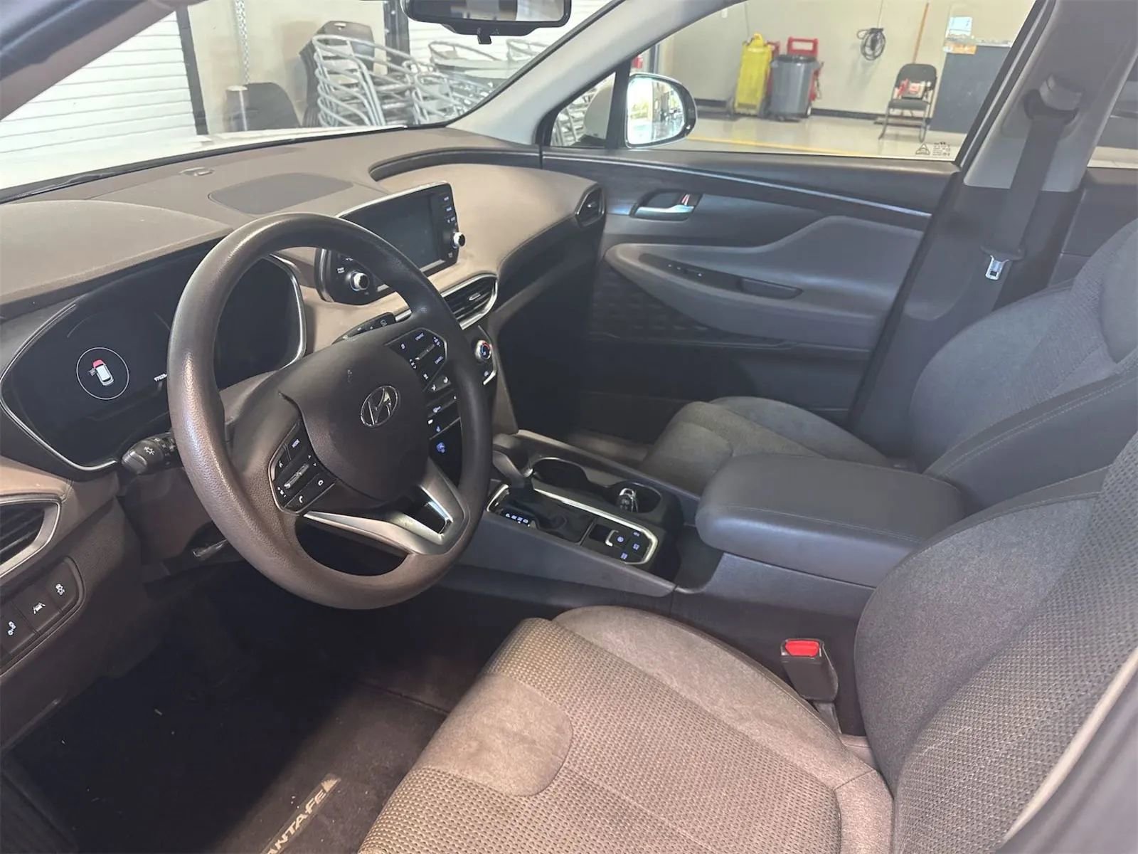 Used 2019 Hyundai Santa Fe SEL image 7