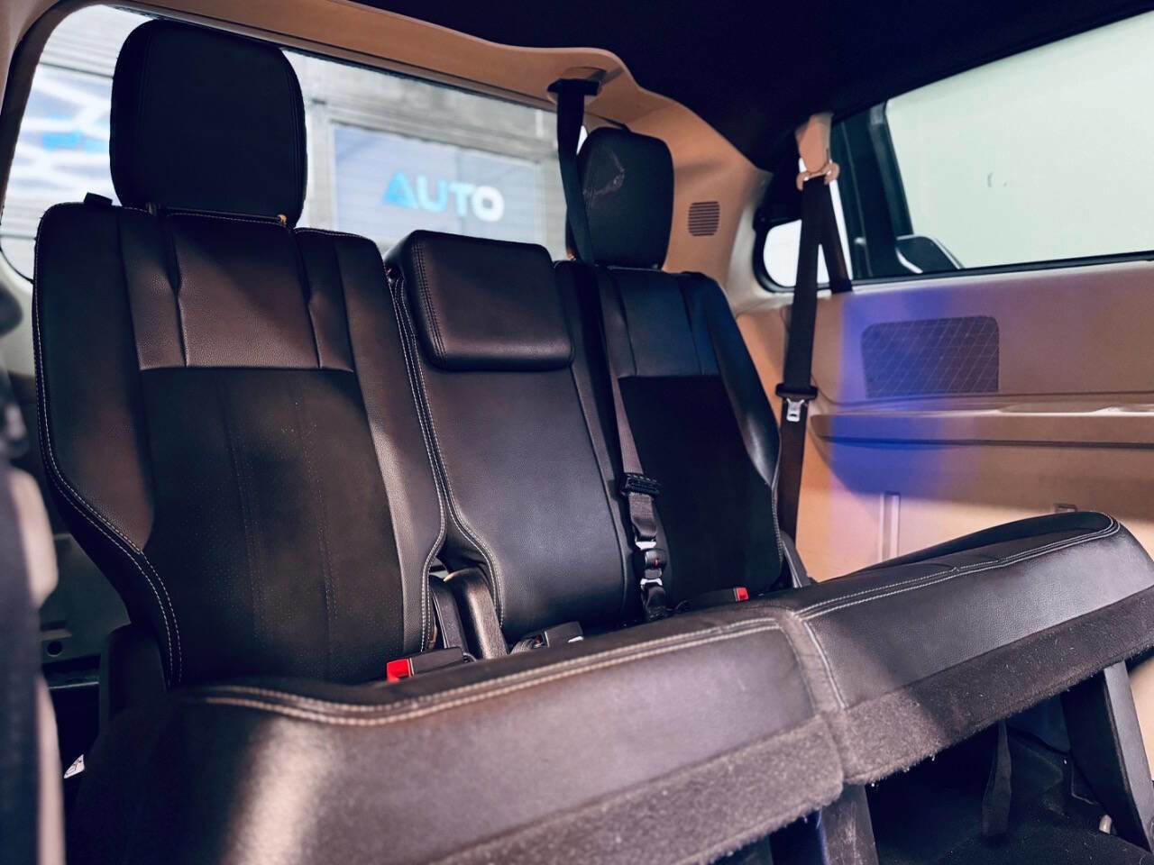 Used 2019 Dodge Grand Caravan GT FWD image 12
