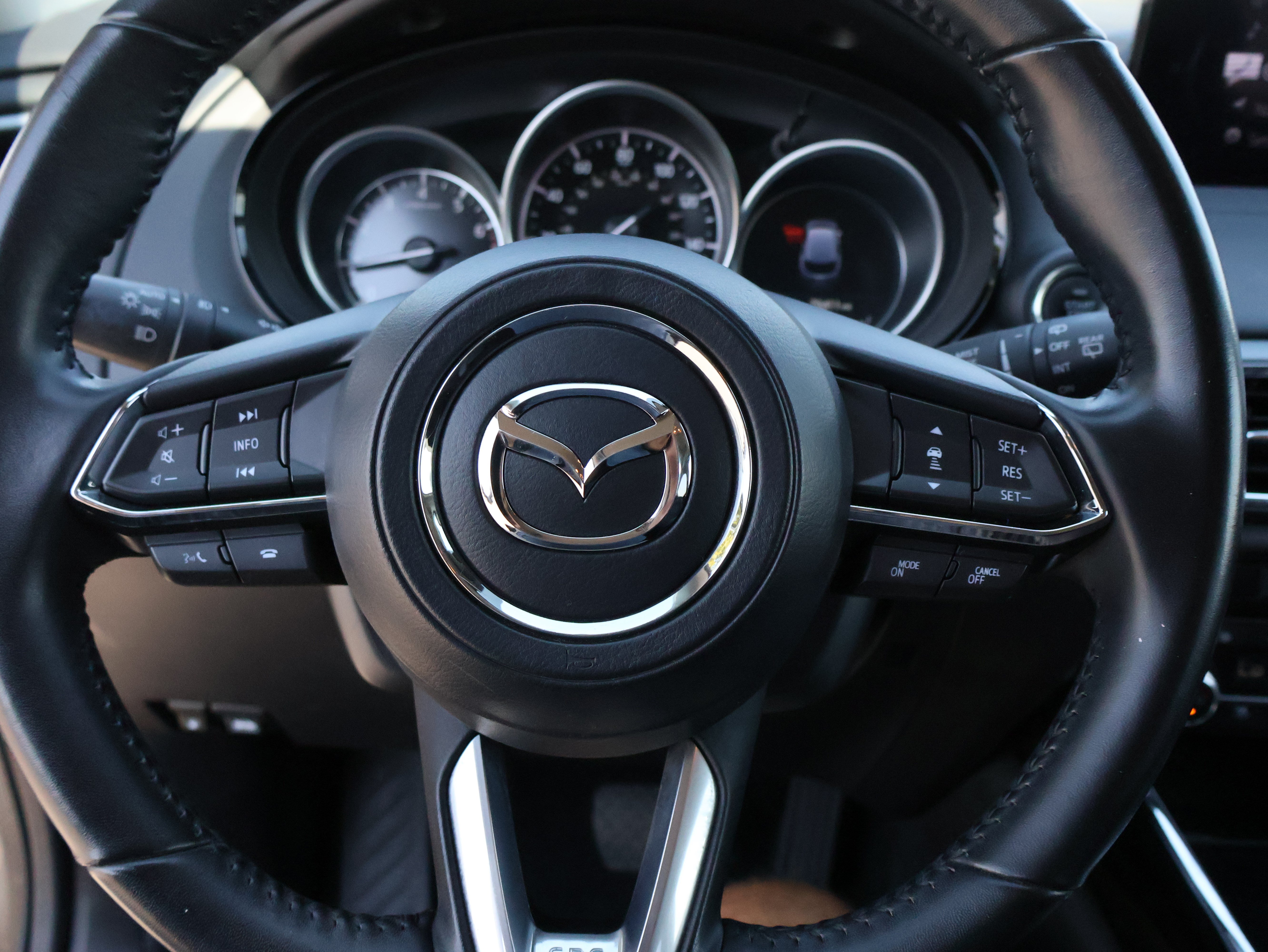 Used 2023 MAZDA CX-9 Touring Plus AWD/4WD image 32