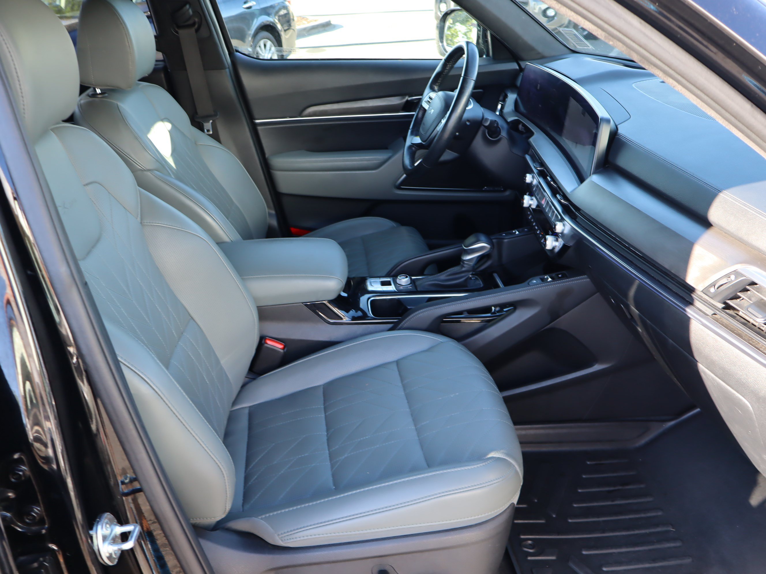 Used 2024 Kia Telluride SX Prestige X-Pro AWD/4WD image 39