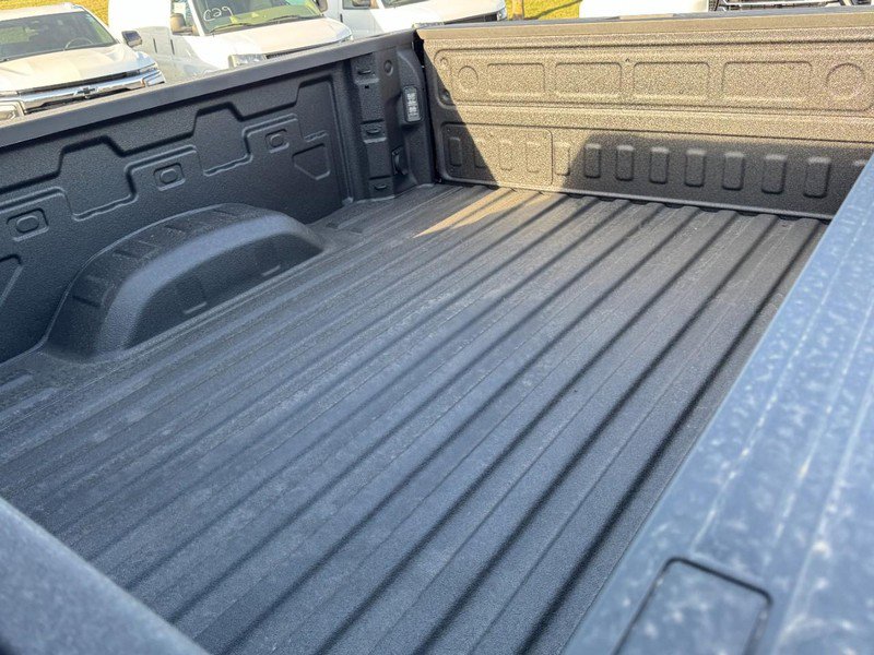 New 2026 Chevrolet Silverado 2500 High Country w/ Midnight Edition image 8