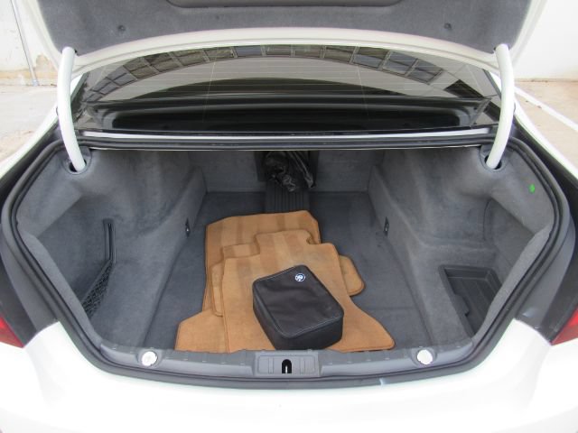 Used 2013 BMW ALPINA B7 xDrive w/ Driver Assistance Pkg AWD/4WD image 27