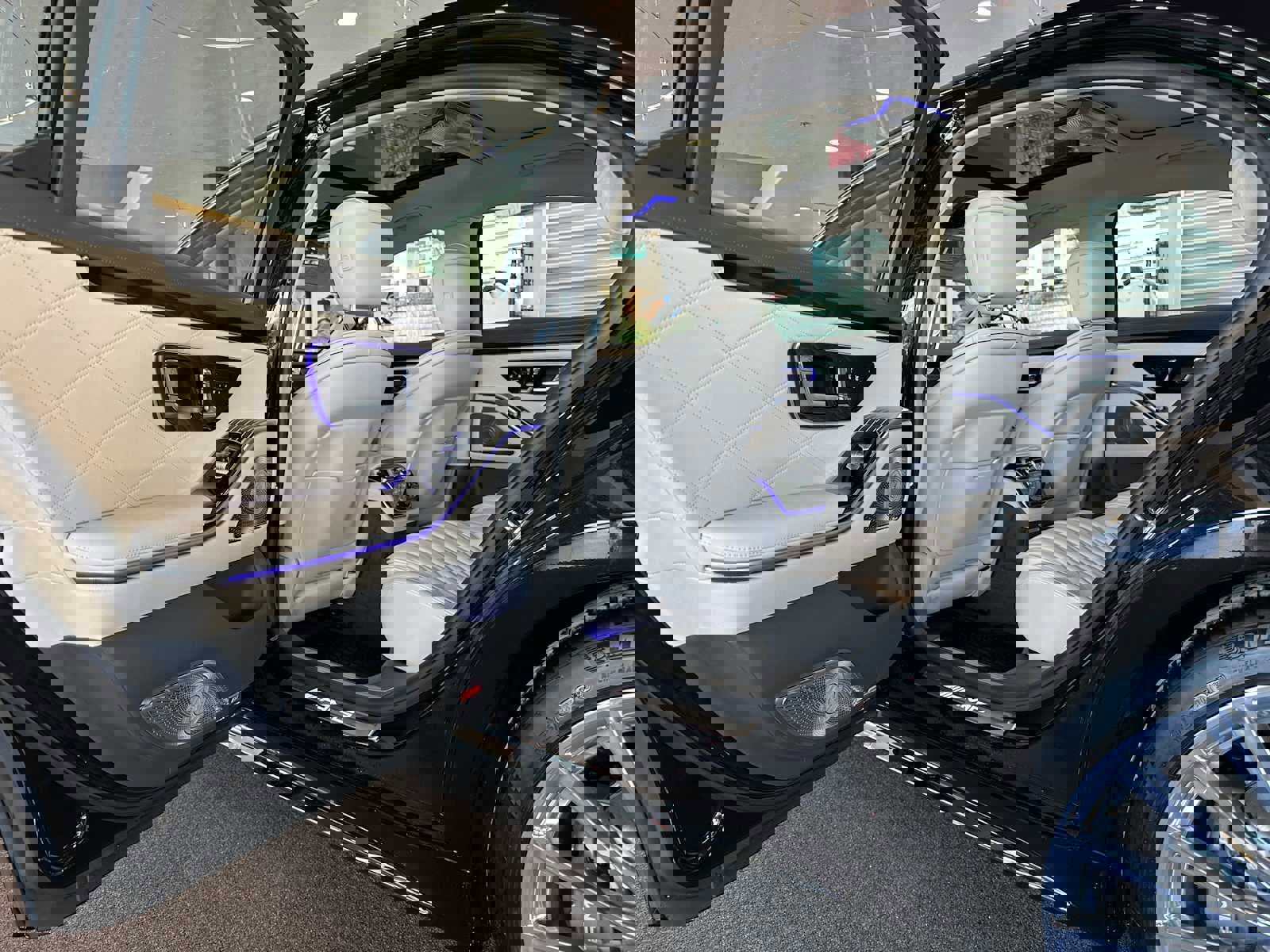 New 2026 Mercedes-Benz S 63 AMG S image 16