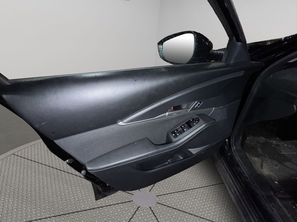 Used 2023 MAZDA CX-30 AWD 2.5 S image 34