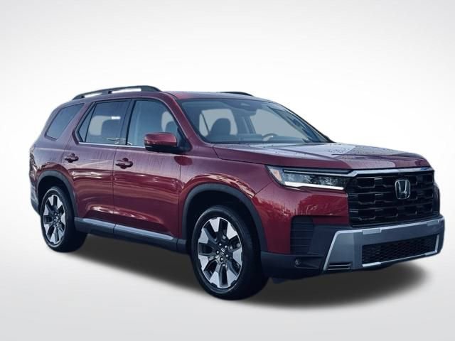 New 2026 Honda Pilot Touring image 4