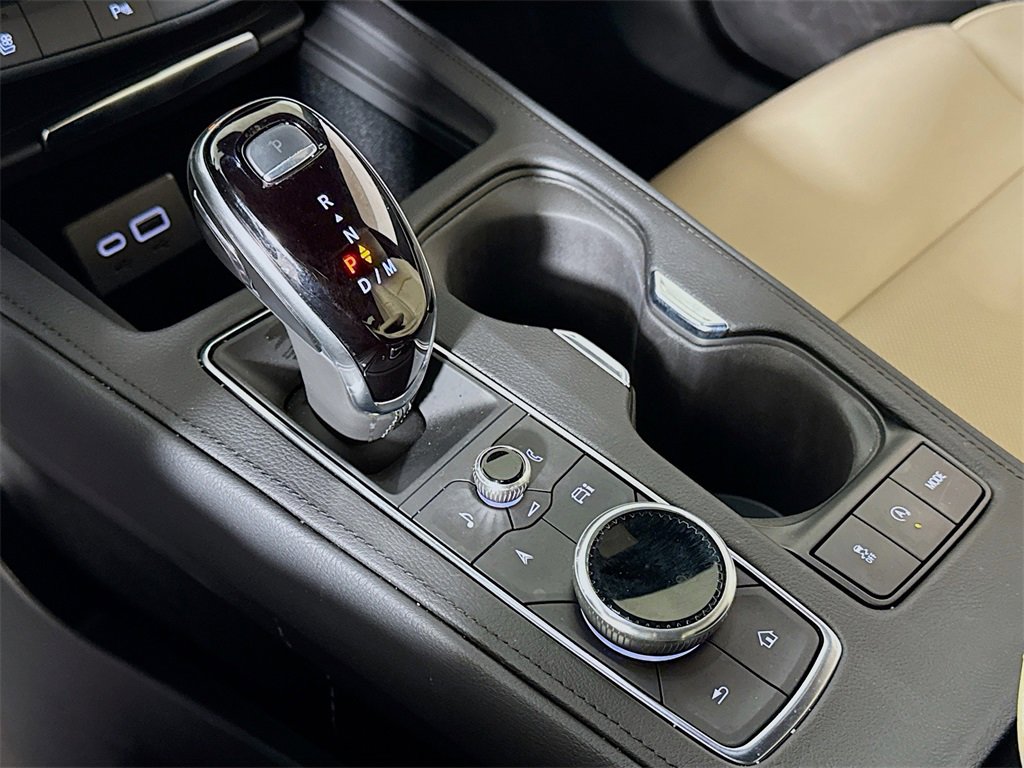 Certified 2025 Cadillac XT4 Premium Luxury image 15