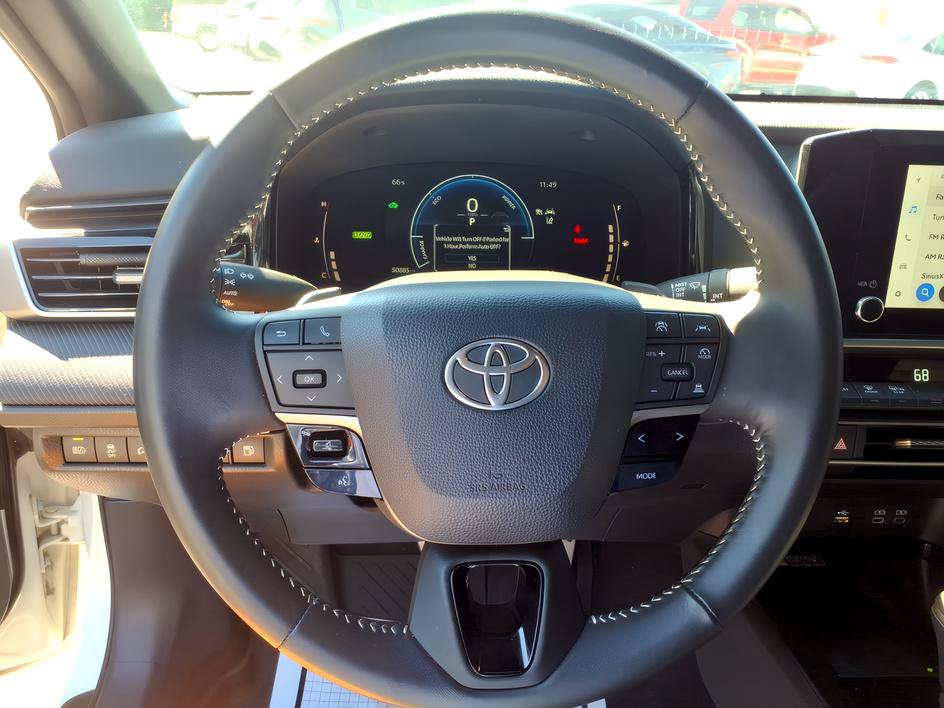 Certified 2025 Toyota Camry SE FWD image 22