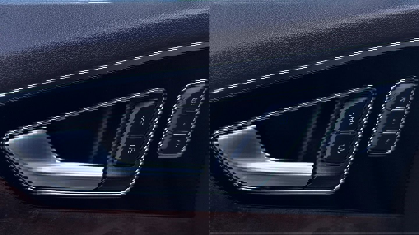 Used 2019 Audi Q7 3.0T Premium w/ Cold Weather Package image 41