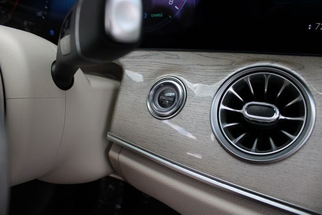 Used 2023 Mercedes-Benz E 450 Coupe image 16