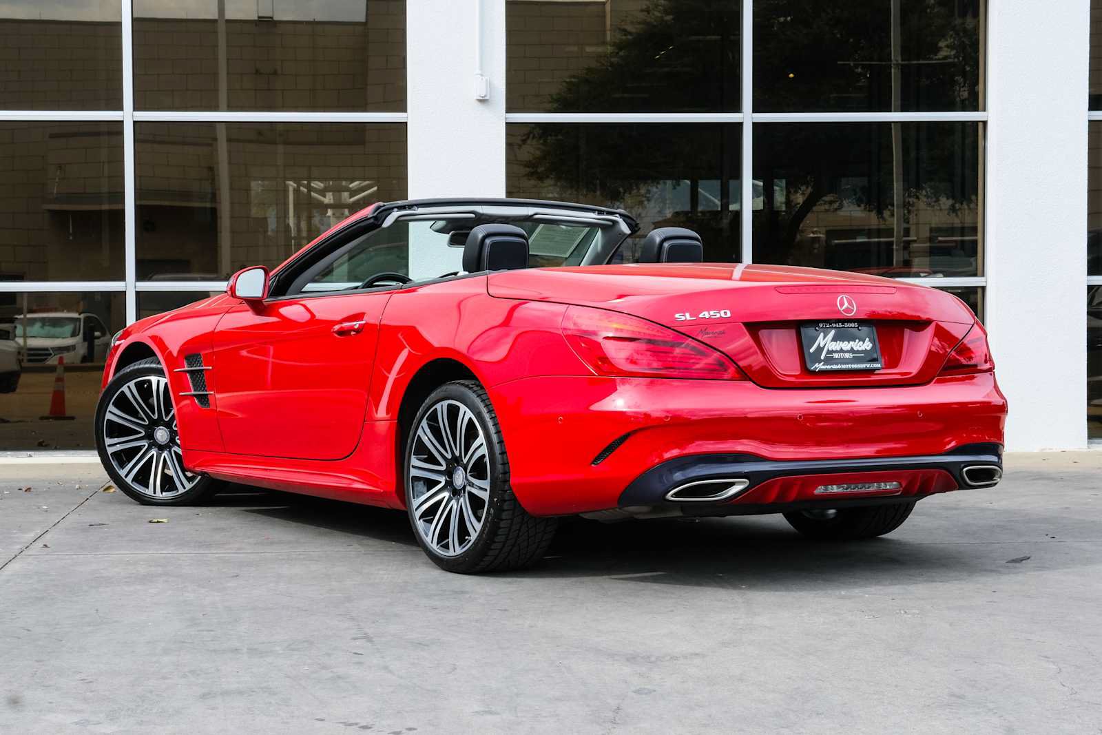 Used 2017 Mercedes-Benz SL 450 image 13