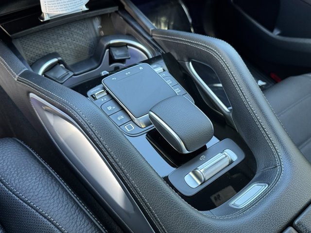 New 2026 Mercedes-Benz GLE 580 4MATIC image 9