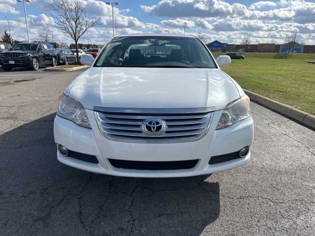 Used 2009 Toyota Avalon Limited image 2