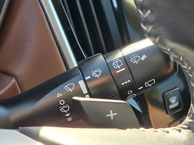 Certified 2024 Subaru Outback Touring XT AWD/4WD image 44