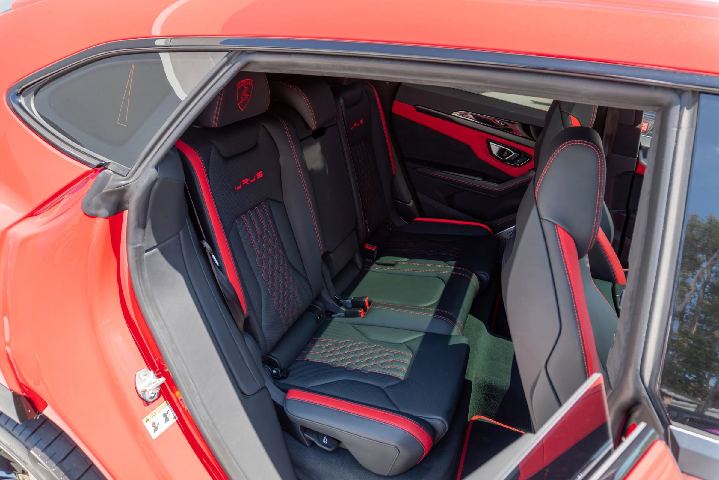 Used 2024 Lamborghini Urus S AWD/4WD image 55