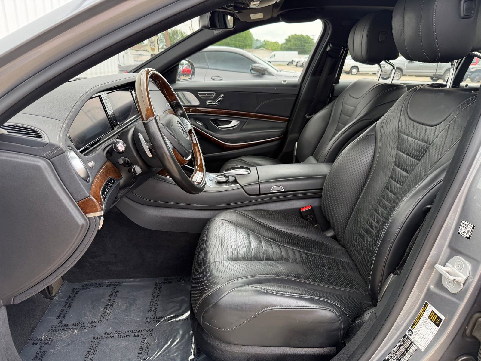 Used 2015 Mercedes-Benz S 550 Sedan image 20