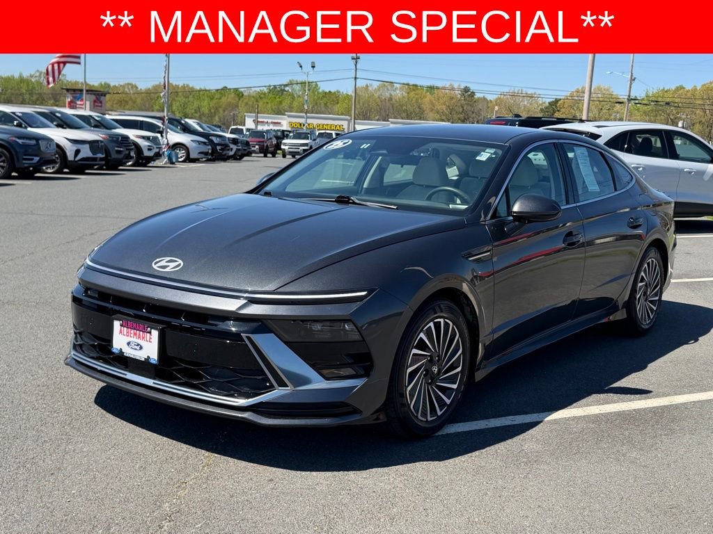 Used 2025 Hyundai Sonata SEL FWD image 8