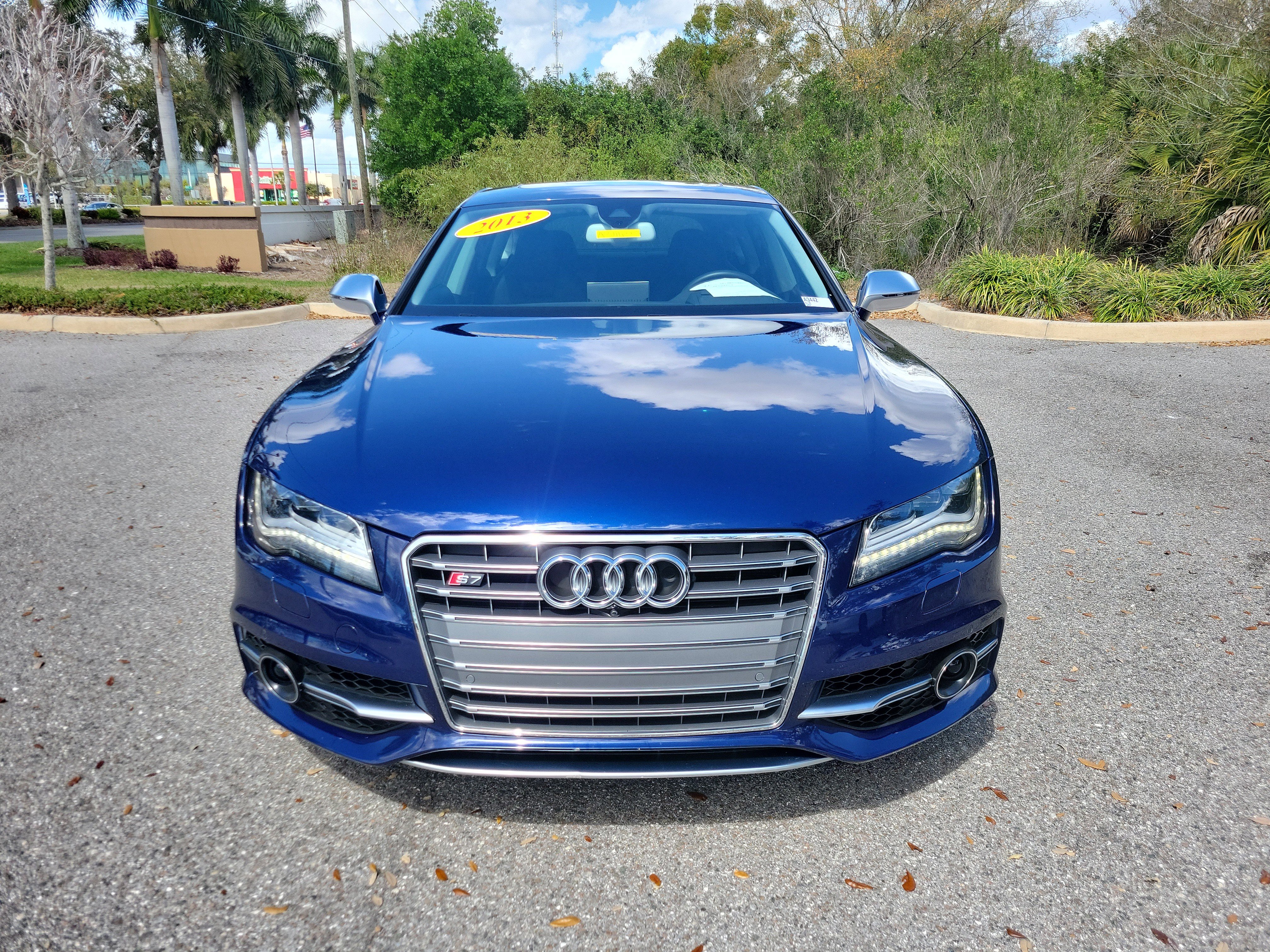 Used 2013 Audi S7 Prestige image 2