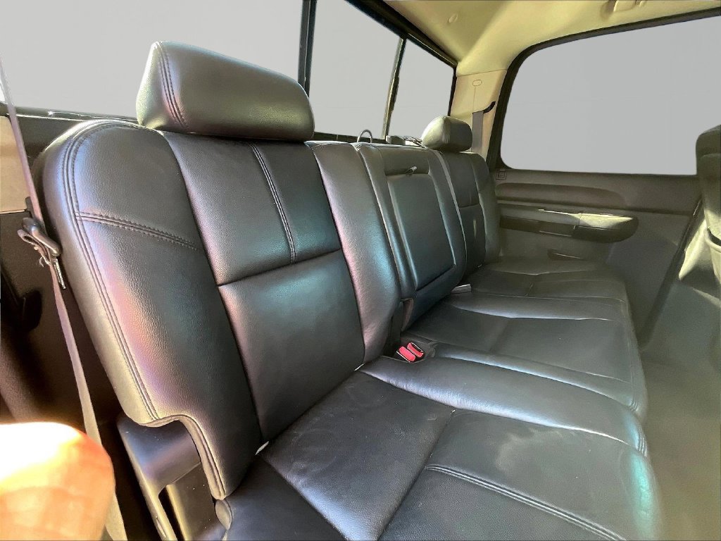 Used 2008 Chevrolet Silverado 1500 LT w/ All Star Edition AWD/4WD image 27