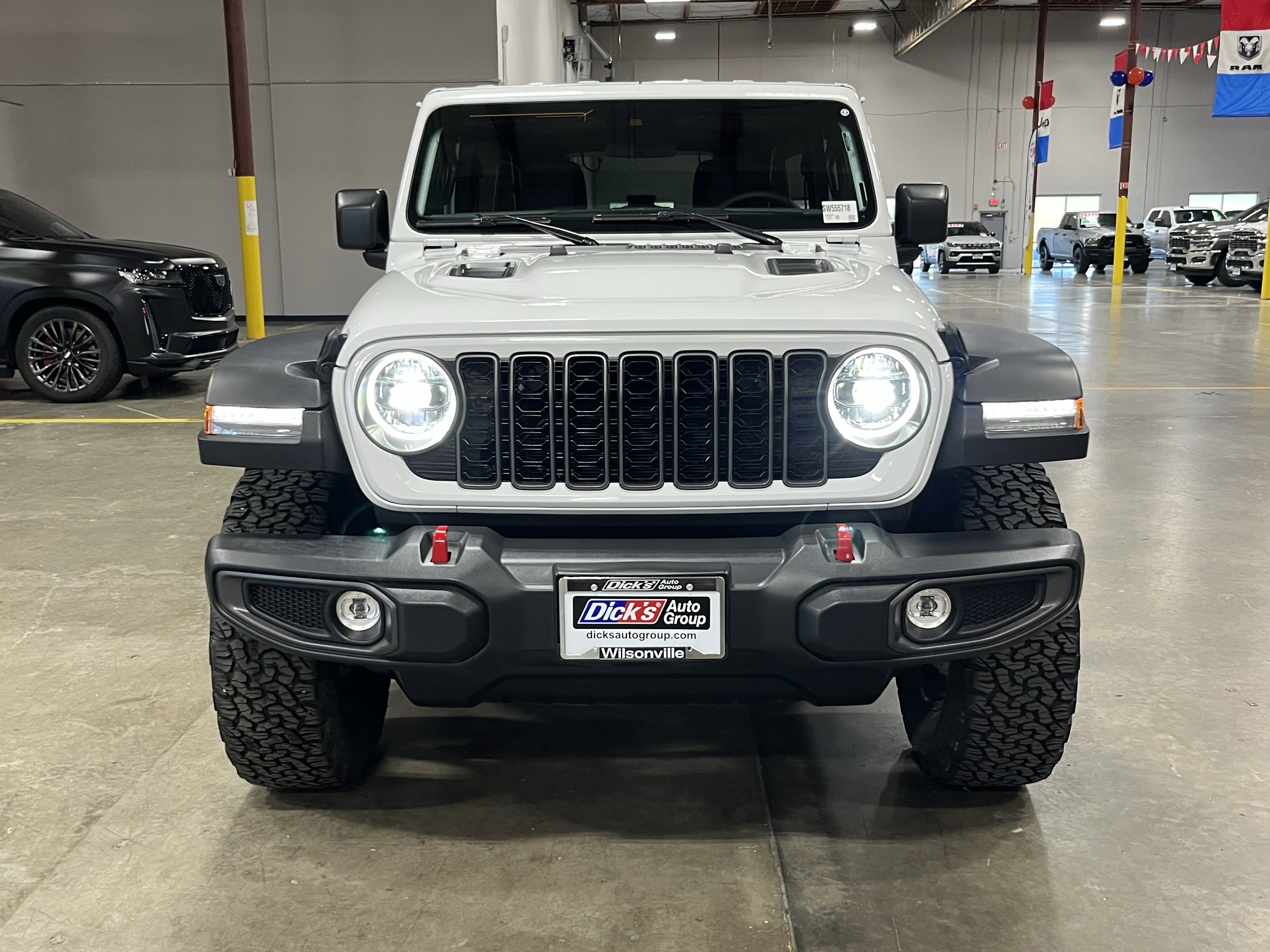 Certified 2025 Jeep Wrangler Unlimited Rubicon AWD/4WD image 7