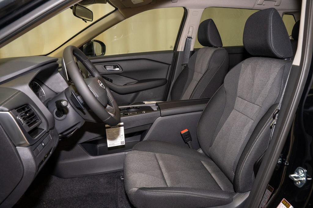 New 2026 Nissan Rogue SV image 12