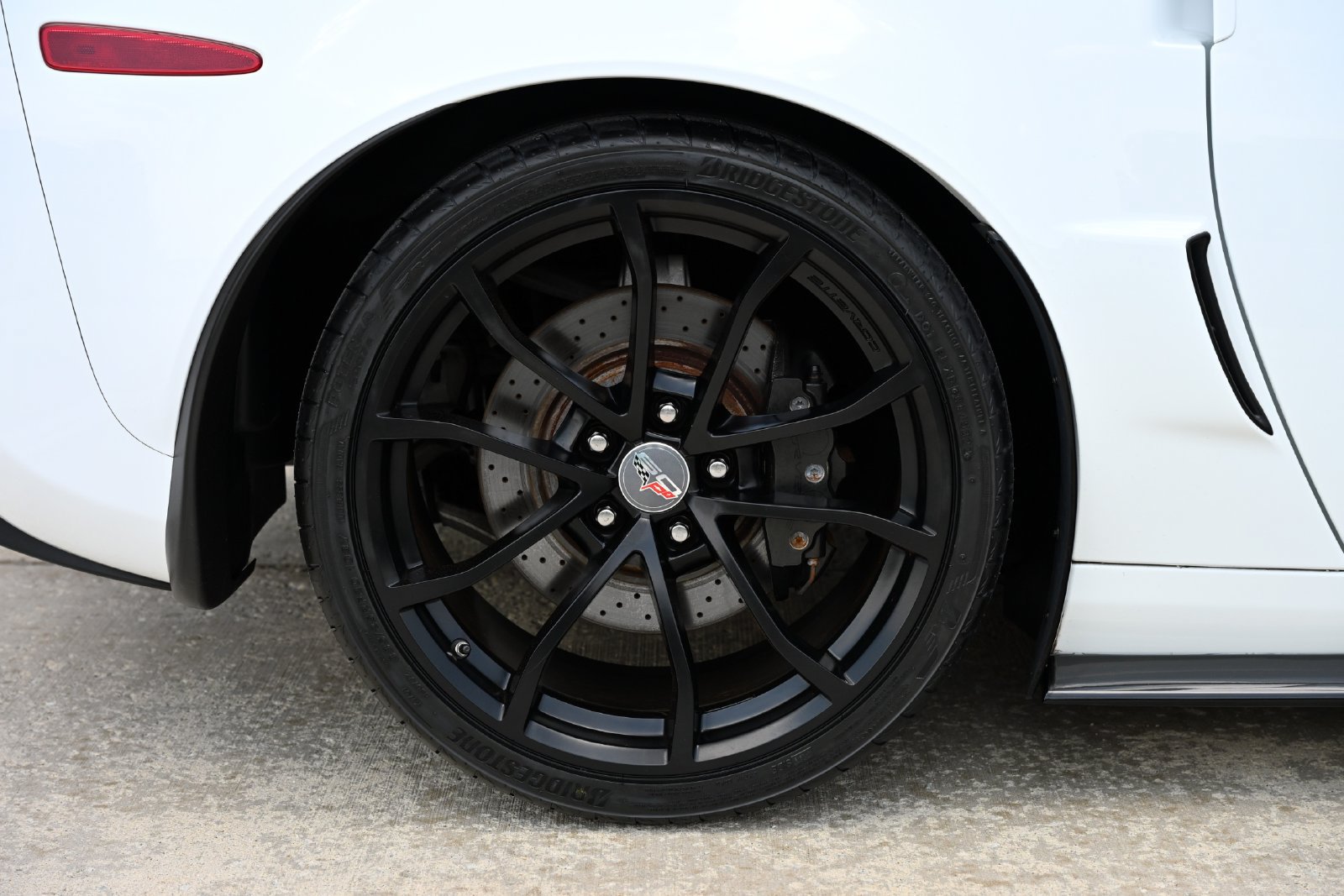 Used 2013 Chevrolet Corvette 427 w/ 1SC Preferred Equipment Group RWD image 21