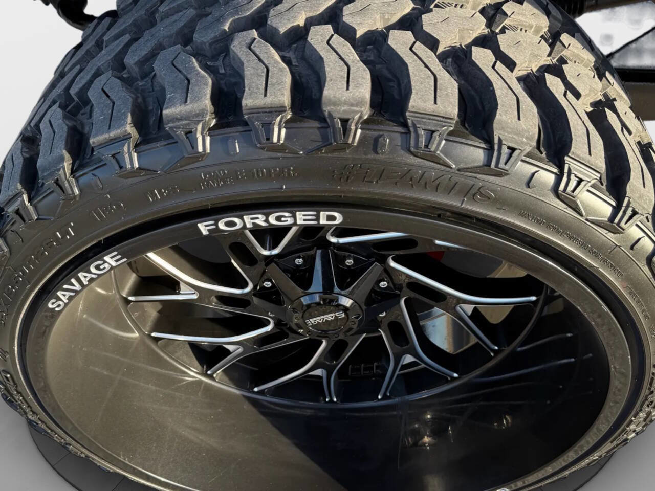 Used 2011 Ford F250 XLT w/ Chrome Pkg image 15