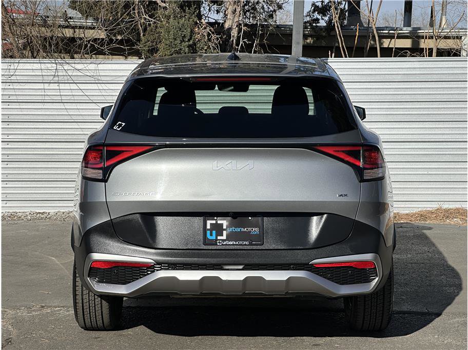 Used 2024 Kia Sportage LX image 11