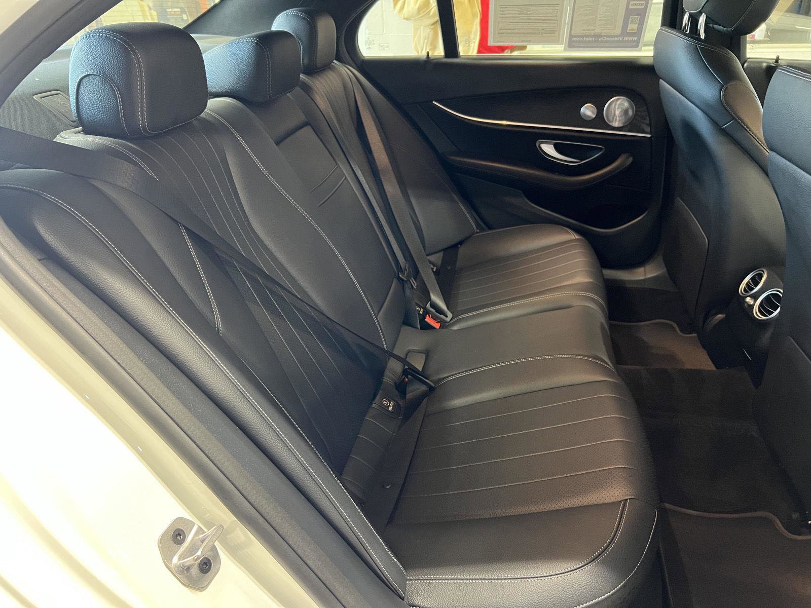 Used 2020 Mercedes-Benz E 350 4MATIC Sedan image 17