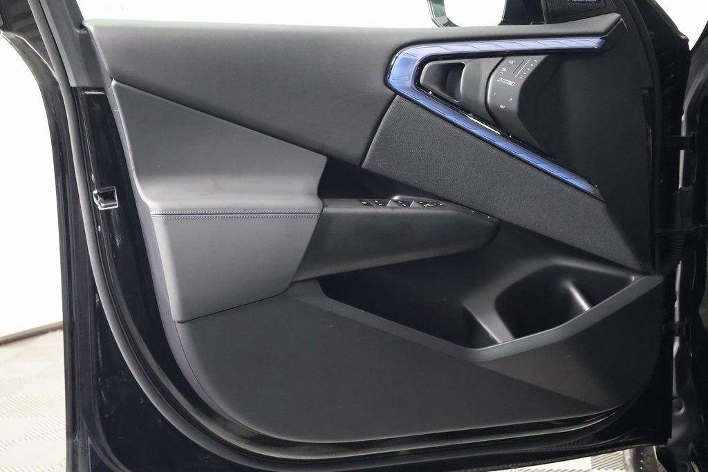 Used 2025 BMW X3 xDrive30i w/ M Sport Package image 12